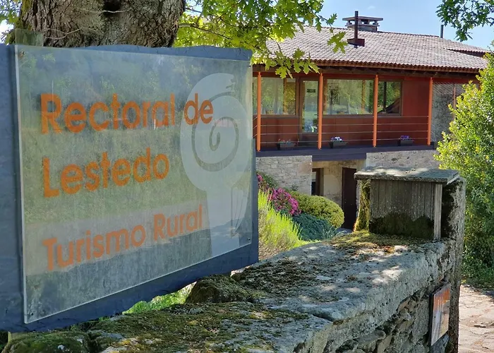 Rectoral De Lestedo * Palas de Rei